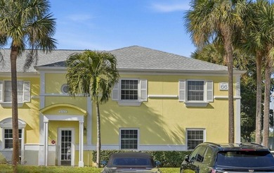 INVESTMENT OPPROTUNITY!!(This unit comes with a renter already - photo 2