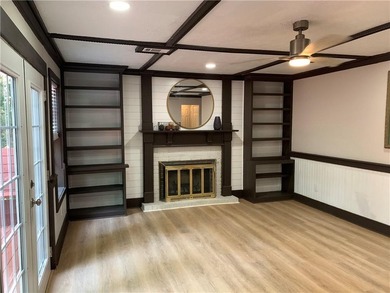 Fresh New Price! An Exceptional Value in PEACHTREE CORNERS! - photo 3