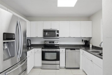 INVESTMENT OPPROTUNITY!!(This unit comes with a renter already - photo 3