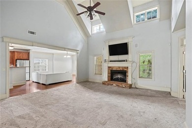 Welcome to this custom built, 4 sides brick home with stone - photo 11