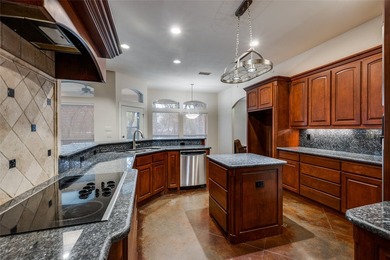 Custom, one-story, 5 bed, 3bath home on an acre of wooded land - photo 13