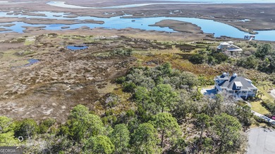 Marsh front building site on cul-de-sac in the gated community - photo 8