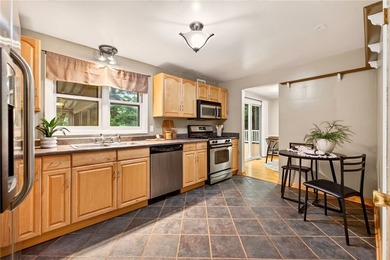 Welcome to 128 Cobblestone Drive! Nestled on a quiet cul-de-sac - photo 11