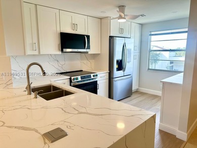 Beautifully Renovated Corner Unit, Top floor, no one above you - photo 1