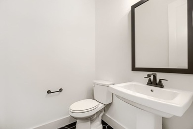 You'll feel right at home in this gorgeous 1-story design with 5 - photo 19