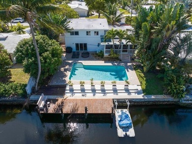Coastal Gem with 70 Ft of Water Frontage. Remodeled single - photo 2