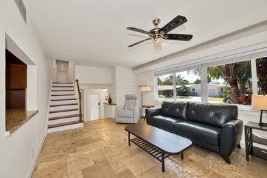 Coastal Gem with 70 Ft of Water Frontage. Remodeled single - photo 9
