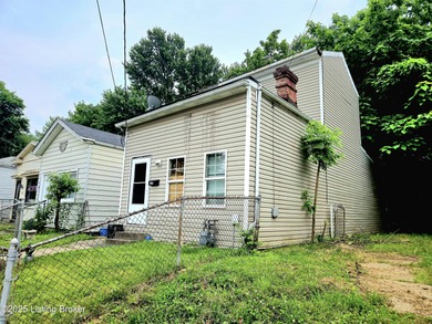 Ohio River Home Sale Pending in Louisville Kentucky