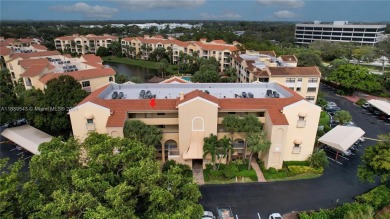 (private lake, pond, creek) Condo For Sale in Juno Beach Florida