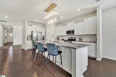 Experience the perfect blend of modern design, thoughtful layout - photo 9