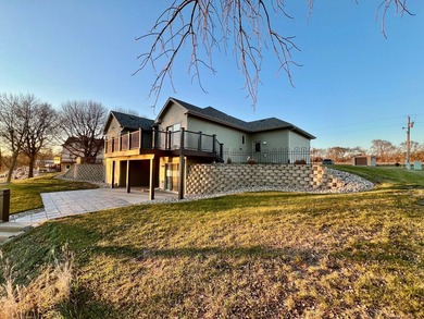 This beautiful Big Stone Lake home offers 120 feet of pristine - photo 8