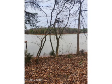 Lake Lot For Sale in Loudon, Tennessee