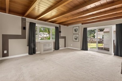 There's nothing like the Classic Irondequoit Colonial, and this - photo 20