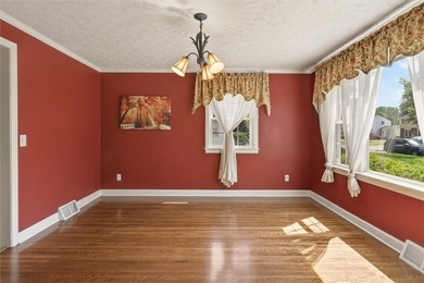 There's nothing like the Classic Irondequoit Colonial, and this - photo 24