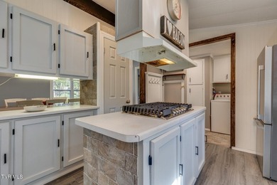 Welcome to your own private retreat just minutes from South - photo 7
