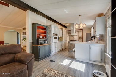Welcome to your own private retreat just minutes from South - photo 8