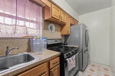 Attention Investors and Owner-Occupants! Welcome to 1010 East - photo 11