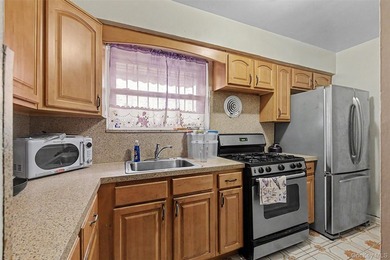 Attention Investors and Owner-Occupants! Welcome to 1010 East - photo 12