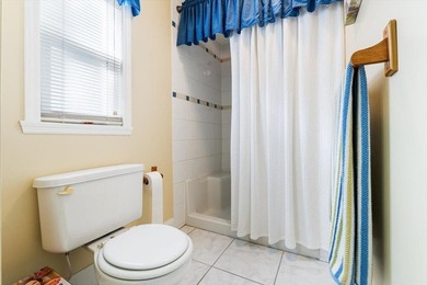 LOVELY UPGRADED MANUFACTURED HOME IN A LAND-OWNED ADULT - photo 24