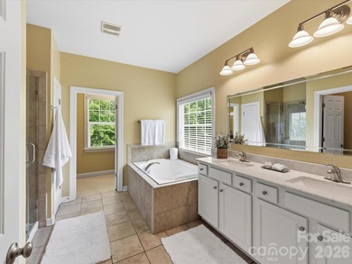 Meticulously maintained, this beautiful 4-bedroom, 2.5-bath home - photo 25