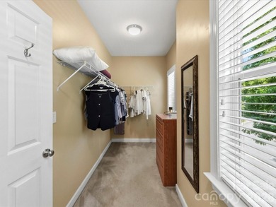 Meticulously maintained, this beautiful 4-bedroom, 2.5-bath home - photo 27