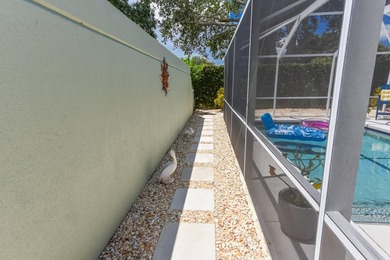 Beautifully updated and impeccably maintained 2-bedroom, 2-bath - photo 28