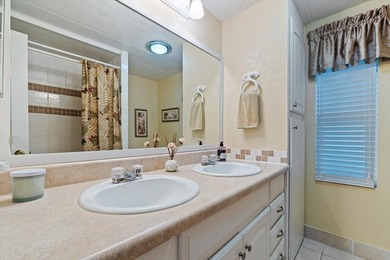 LOVELY UPGRADED MANUFACTURED HOME IN A LAND-OWNED ADULT - photo 28