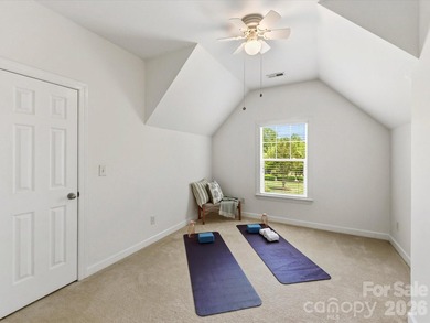 Meticulously maintained, this beautiful 4-bedroom, 2.5-bath home - photo 31