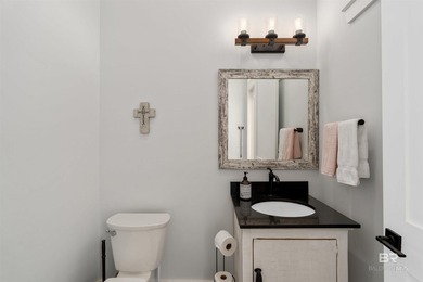 Experience the pinnacle of Gulf Coast luxury in this newly - photo 37