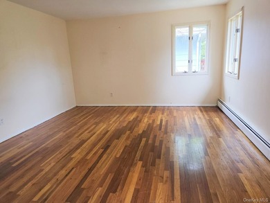 Spacious Hi-Ranch offering 4 bedrooms, 3 full baths, a bright - photo 11