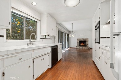 Potential! Potential! First time on the market in 50 years. This - photo 13