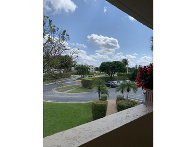 VERY NICE CONDO,SUNNY AND BRIGHT CORNER UNIT,SCREENED PATIO WITH - photo 19