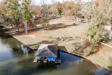 Lake Home For Sale in Eatonton, Georgia