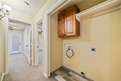Perfect Island living! Spacious 3-bedroom, 2.5-bath townhome in - photo 22