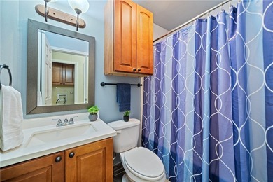 Perfect Island living! Spacious 3-bedroom, 2.5-bath townhome in - photo 23