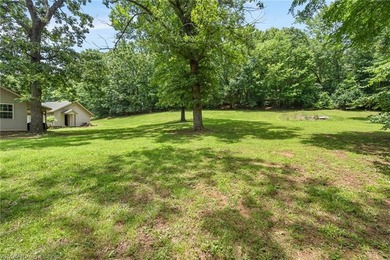 Escape to the Ozarks at 13111 Rib Lane in Mountainburg, Arkansas - photo 6