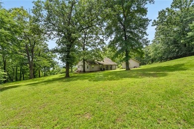 Escape to the Ozarks at 13111 Rib Lane in Mountainburg, Arkansas - photo 7
