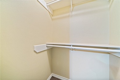 Perfect Island living! Spacious 3-bedroom, 2.5-bath townhome in - photo 28