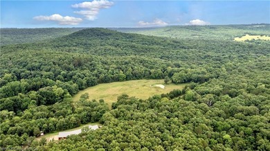 Discover the perfect blend of privacy, recreation, and - photo 4