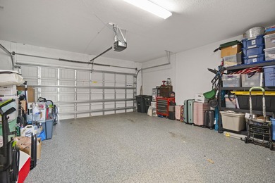 Welcome to Oakland Lake Estates! This beautifully remodeled 4BR - photo 14