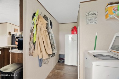 MOVE-IN READY - BUILT IN 2019 - 4 BEDROOMS - 1 ACRE - SELLER - photo 19