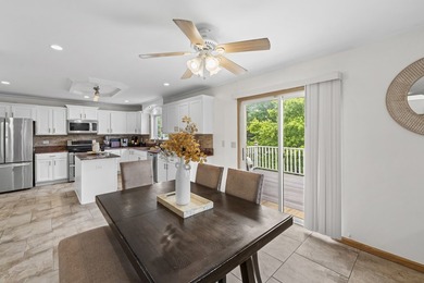 Luxury Living with Spectacular Golf Course Views! Welcome to - photo 19