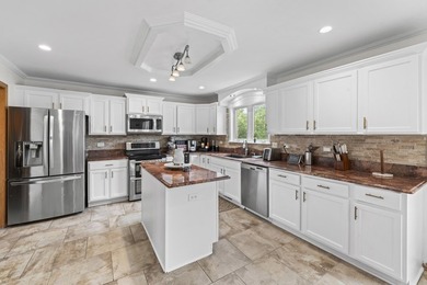 Luxury Living with Spectacular Golf Course Views! Welcome to - photo 20