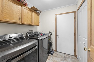Luxury Living with Spectacular Golf Course Views! Welcome to - photo 24