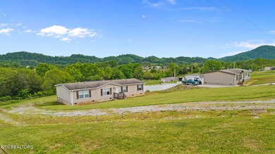 MOVE-IN READY - BUILT IN 2019 - 4 BEDROOMS - 1 ACRE - SELLER - photo 27