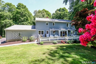 Turn Key 4 Bedroom,2.5 Bath Colonial privately set on 2 peaceful - photo 29