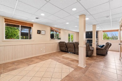 Luxury Living with Spectacular Golf Course Views! Welcome to - photo 42