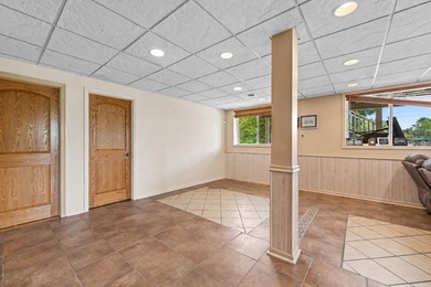 Luxury Living with Spectacular Golf Course Views! Welcome to - photo 44