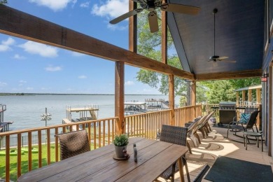 Cedar Creek Lake Home For Sale in Gun Barrel City Texas