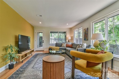 Welcome to this exceptional 5-bedroom, 4-bathroom home located - photo 7